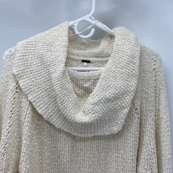 Free People By Your Side Sweater Size Cream Cowl Neck Bohemian Oversized open kn - Picture 2 of 9